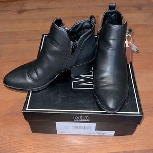 NIB MIA Black Vegan Leather Ankle Boot Booties New in Box